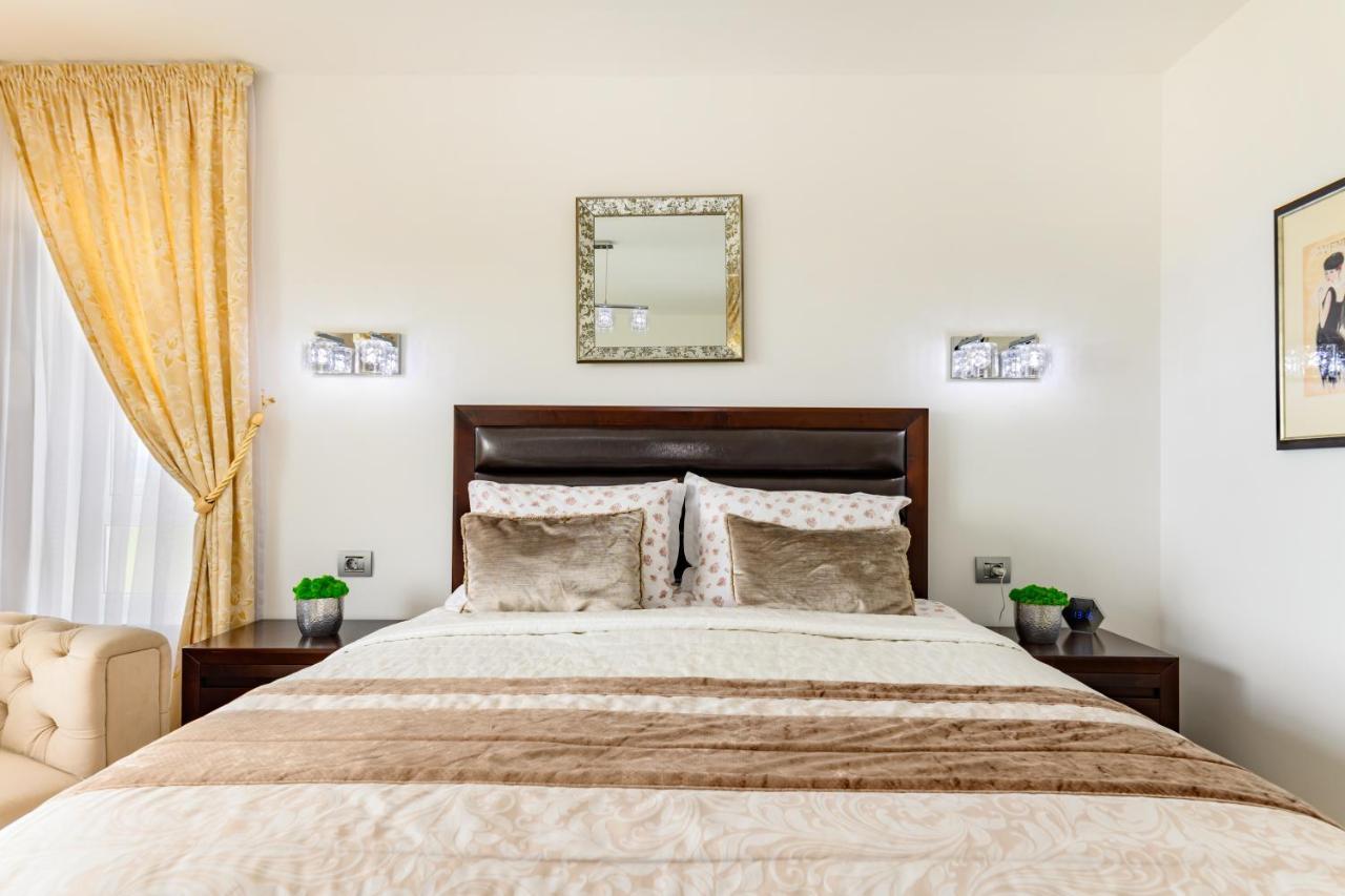 Luxury Apartment Avantgarden 3 Braşov Dış mekan fotoğraf