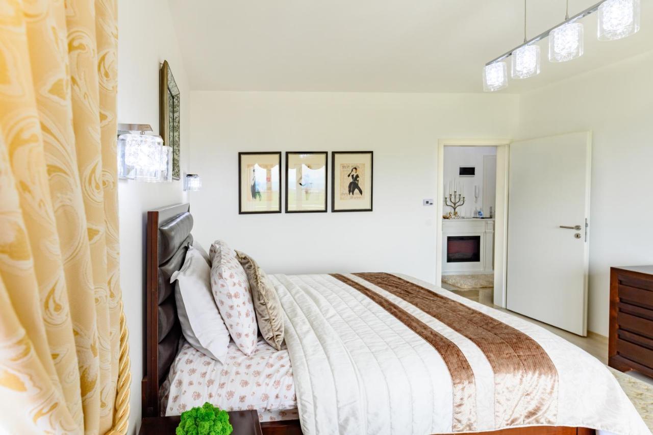Luxury Apartment Avantgarden 3 Braşov Dış mekan fotoğraf